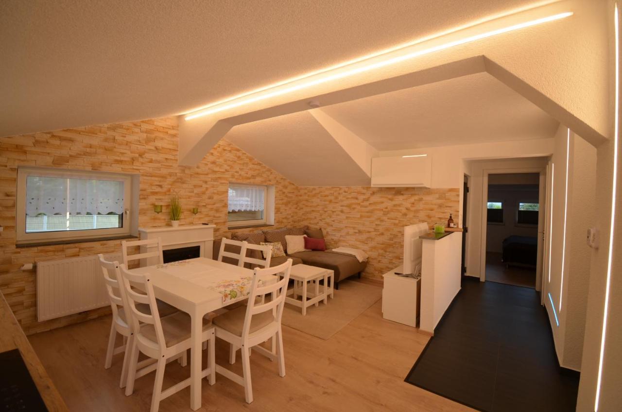 Apartment Sweet Dreams *